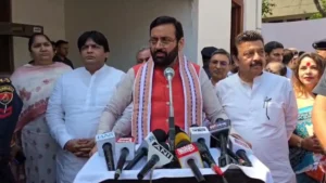 Haryana Politics: सीएम सैनी का हुड्डा पर तीखा हमला, बोले- “बताएं कांग्रेस में किसने की क्रॉस वोटिंग?”