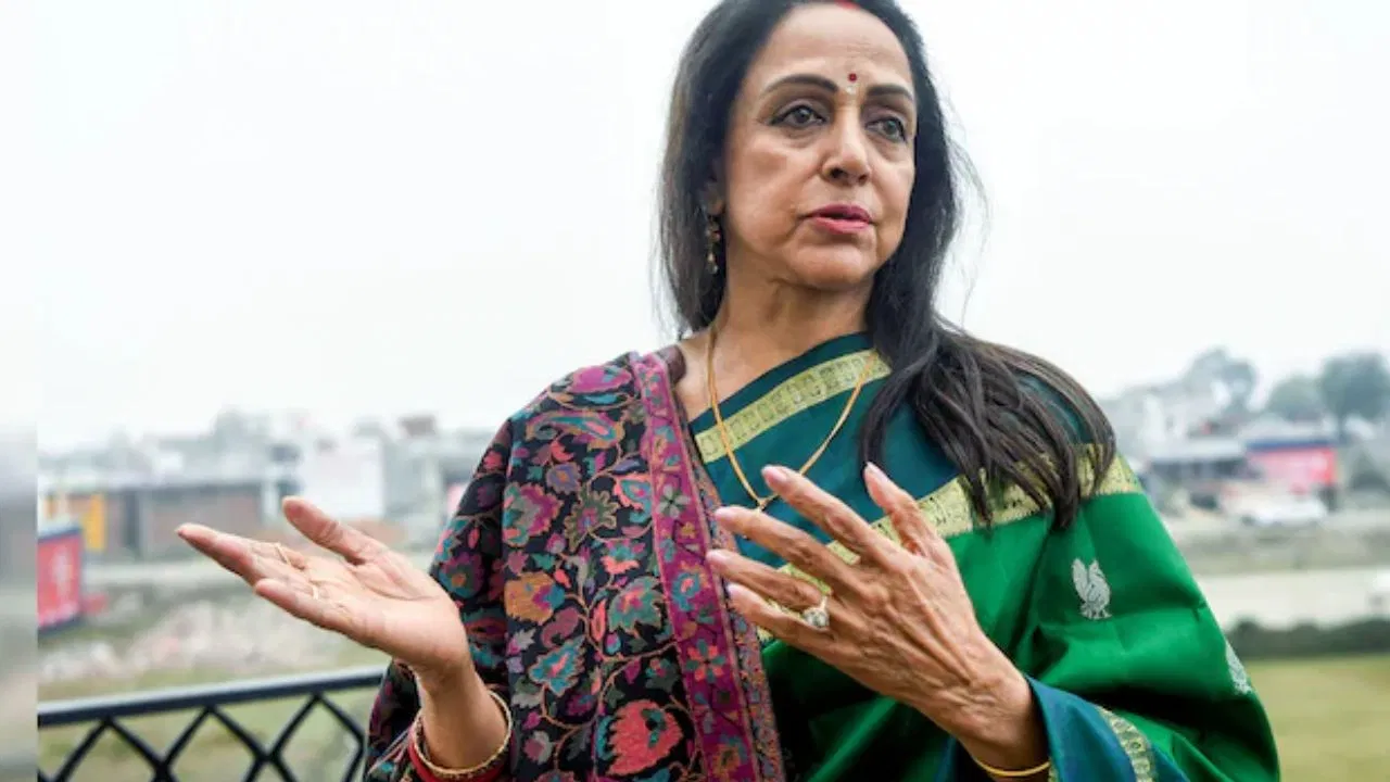 West Bengal News: हेमा मालिनी ने बंगाल के हालात को बताया ‘सांस्कृतिक फासीवाद’, लोकसभा स्पीकर को लिखी चिट्ठी