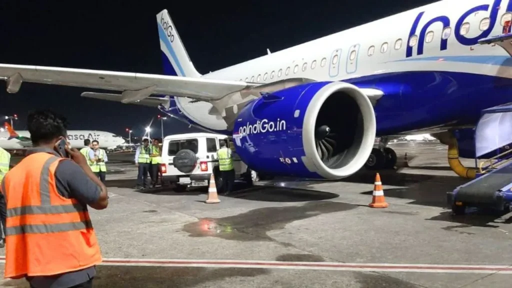 IndiGo Plane Accident: एयरपोर्ट पर इंडिगो विमान से टकराया कैटरिंग वाहन, इंजन को भारी नुकसान; टला बड़ा हादसा