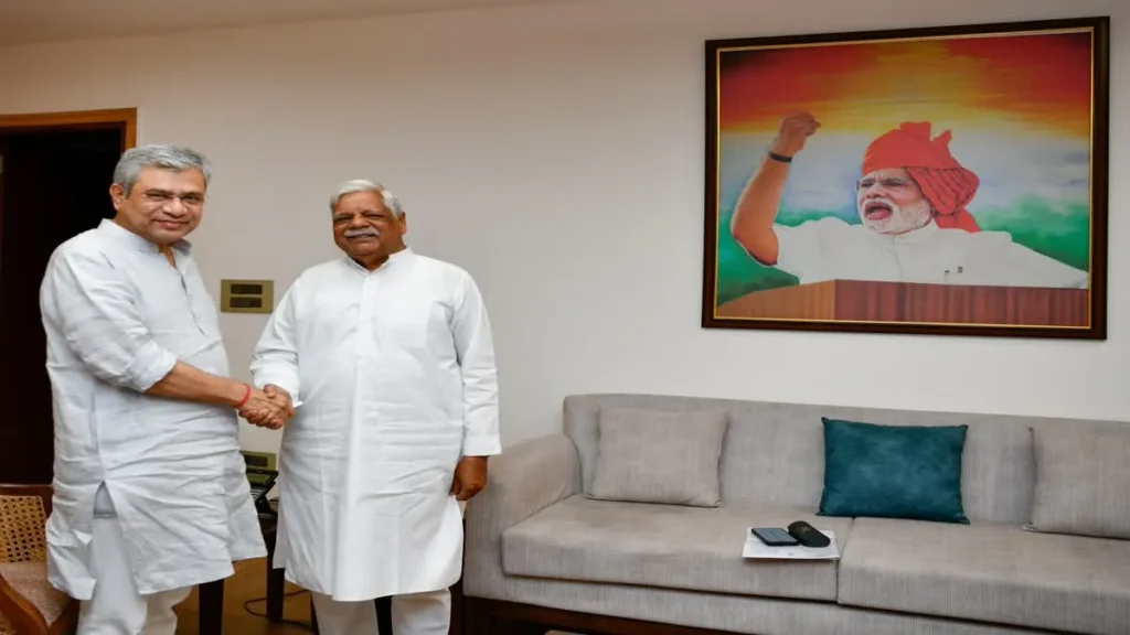 Palamu Railway Wagon Factory: पलामू में खुलेगी रेलवे वैगन फैक्ट्री! रेल मंत्री अश्विनी वैष्णव ने सांसद वीडी राम को दिया आश्वासन