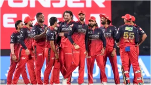 IPL 2026: RCB ने रचा इतिहास! सिर्फ 39 गेंदों में जीता मैच, दिल्ली कैपिटल्स को दी आईपीएल इतिहास की सबसे बड़ी हार