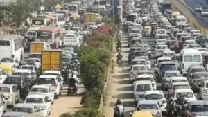 UP School New Rules: यूपी के 20 शहरों में स्कूलों की छुट्टी के लिए नई गाइडलाइन, ट्रैफिक नियम तोड़ने पर भारी जुर्माना