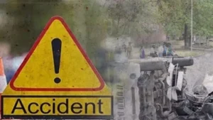 Andhra Pradesh News: कुरनूल में भीषण सड़क हादसा, टैंकर और बोलेरो की टक्कर में 8 श्रद्धालुओं की मौत