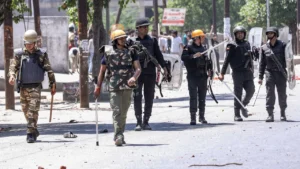 Noida Labour Protest: नोएडा में 90 हिरासत में, 200 की पहचान और 95% कंपनियां बंद; आंदोलन के बाद जानें क्या हैं ताजा हालात