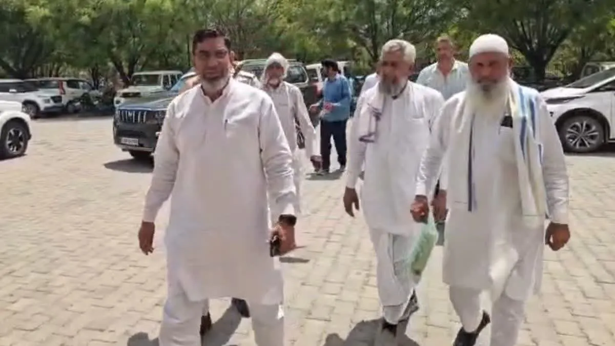 Nuh News: विधायक आफताब अहमद ने नूंह एसपी से की मुलाकात, हिंसा के मामलों में निष्पक्ष जांच और बेगुनाहों को न्याय दिलाने की मांग