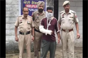 Pathankot Crime: मासूम बच्ची से दुष्कर्म की कोशिश करने वाला दरिंदा गिरफ्तार! पठानकोट पुलिस की बड़ी कार्रवाई