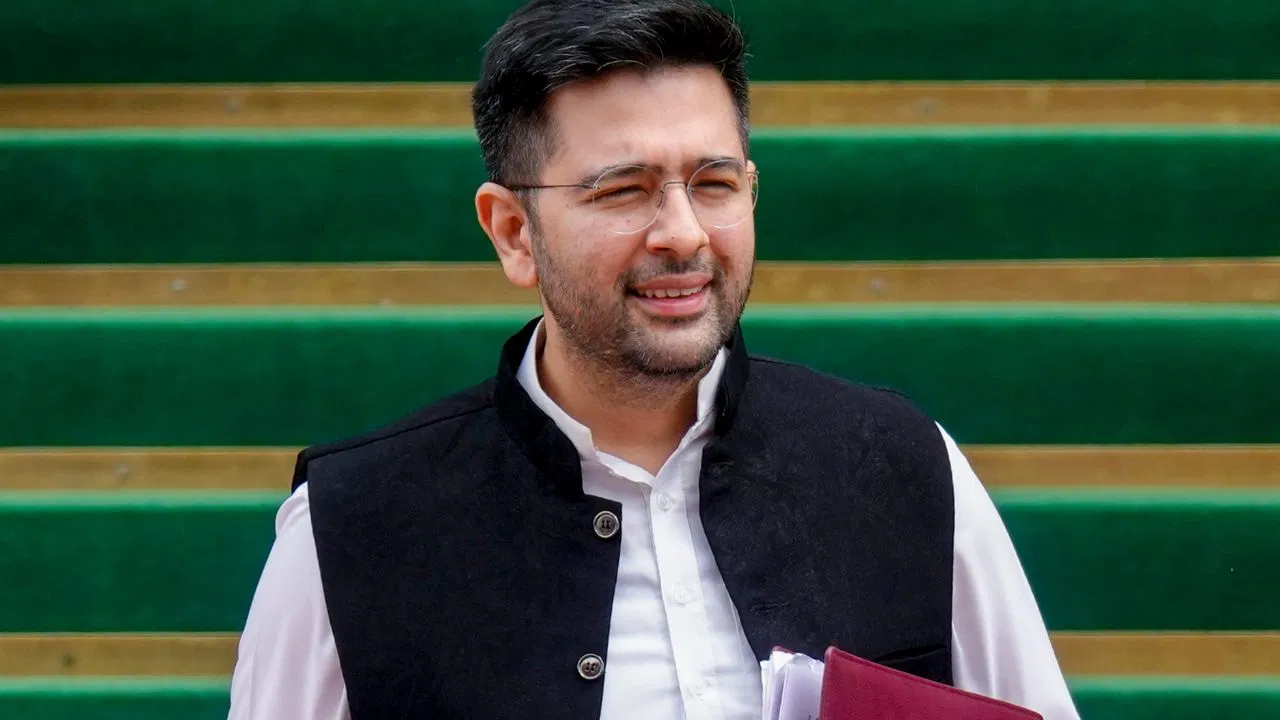 “खामोश करवाया गया हूं, हारा नहीं…” पद से हटाए जाने के बाद राघव चड्ढा का छलका दर्द, ‘आम आदमी’ को दिया खास मैसेज