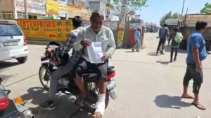 Haryana Mandi News: बायोमेट्रिक सिस्टम पर छिड़ी सियासत, टूटे पैर लिए मंडी पहुंचा किसान; अर्जुन चौटाला ने सरकार को घेरा