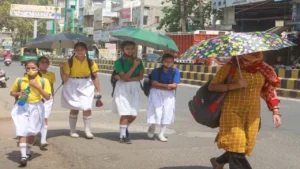 UP School Summer Vacation 2026: यूपी के स्कूलों में कब से शुरू हो रही हैं गर्मियों की छुट्टियां? यहाँ देखें सरकारी आदेश