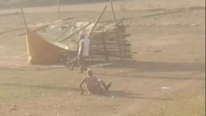 जमीन के लिए खून का प्यासा हुआ भाई! बंटवारे के विवाद में छोटे भाई ने बड़े भाई के परिवार पर किया हमला, जमकर हुई मारपीट