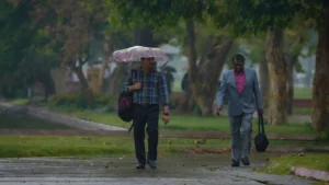 Weather Update: दिल्ली में फिर से मौसम का यू-टर्न, आज खिलेगी तेज धूप; UP में लू का कहर और हिमाचल समेत 9 राज्यों में बारिश का अलर्ट