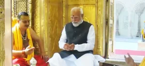 PM Modi in Kashi: सर्वार्थ सिद्धि योग में पीएम मोदी ने की बाबा विश्वनाथ की विशेष पूजा, बंगाल चुनाव के नतीजों से पहले लिया आशीर्वाद