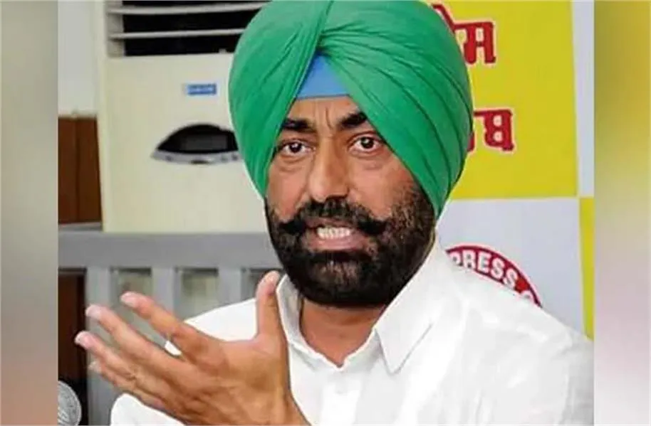 Punjab Politics: ‘केजरीवाल सामने आएं और जवाब दें’—हरभजन सिंह के आरोपों पर सुखपाल खैहरा का बड़ा हमला