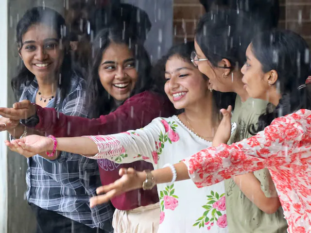 MP Weather Alert: मध्य प्रदेश में अगले 24 घंटे भारी! इन जिलों में ओले, आंधी और बारिश की चेतावनी; IMD का ऑरेंज अलर्ट