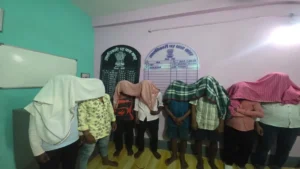 Ranchi Operation Prahar: रांची पुलिस का ‘ऑपरेशन प्रहार’, शनिवार रात एक साथ 100 से ज्यादा अपराधी गिरफ्तार
