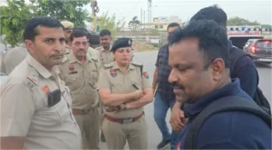 Ambala Police Action: अंबाला में बिना नंबर प्लेट वाहनों और ट्रिपल राइडिंग पर पुलिस सख्त; 24 मई तक चलेगा विशेष चेकिंग अभियान