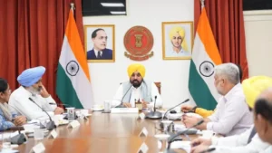 Punjab Government Big Decision: पंजाब में खत्म हुई ठेकेदारी प्रथा; 65,000 कर्मचारियों को मिलेगी पक्की नौकरी