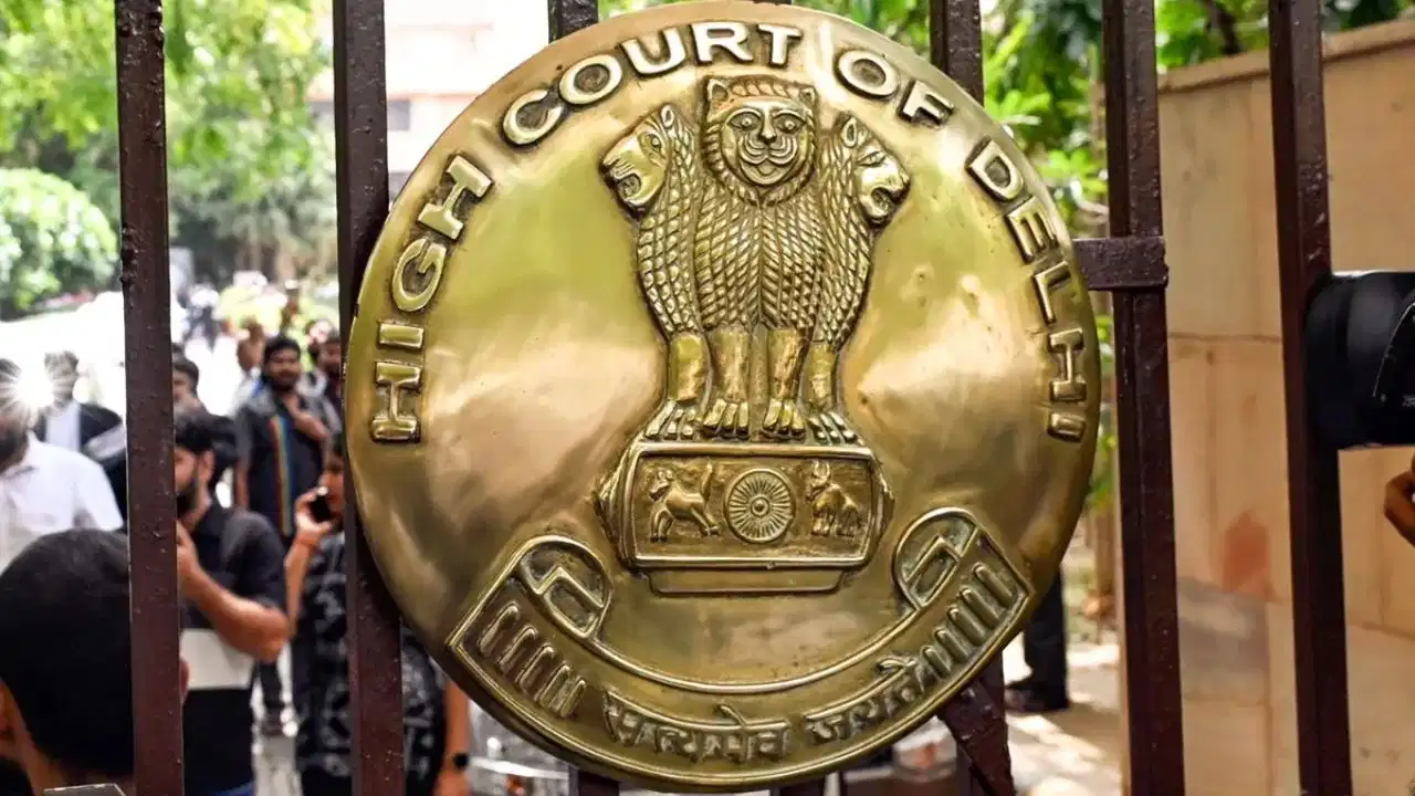 Rohini Court Controversy: रोहिणी कोर्ट रूम में तीखी बहस के बाद जिला जज राकेश कुमार का तबादला, हाईकोर्ट का बड़ा एक्शन
