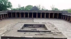 Dhar Bhojshala Verdict: धार भोजशाला पर हाई कोर्ट का ऐतिहासिक फैसला, मंदिर करार देकर दिया पूजा का अधिकार