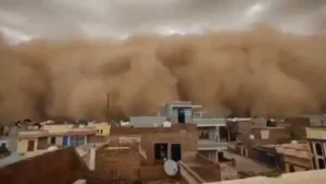 Bikaner Dust Storm: राजस्थान में आया ‘दानव’ जैसा रेतीला तूफान; सोशल मीडिया पर वायरल हुआ डरावना वीडियो