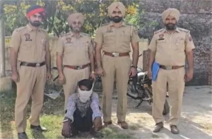 Gurdaspur Crime News: गुरदासपुर में सरपंच के सूने घर में दिनदहाड़े हुई चोरी सुलझी; मुकेरियां का आरोपी अरुण गिल गिरफ्तार