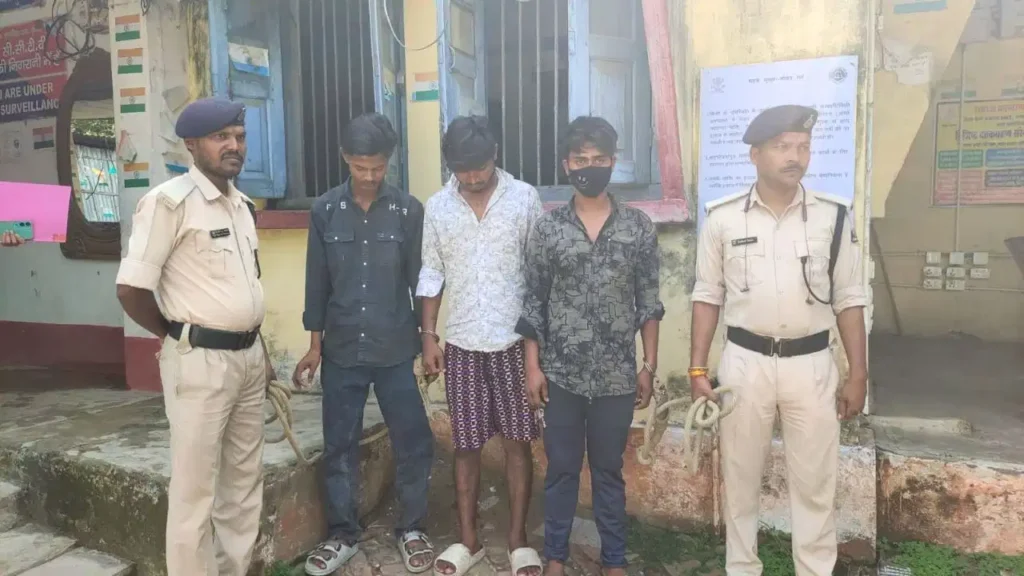 Purnia Crime News: पूर्णिया के गैरेज में महिला से गैंगरेप, पुलिस ने तीनों आरोपियों को किया गिरफ्तार