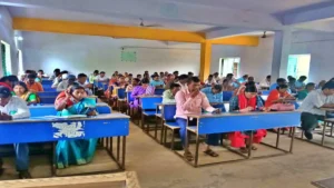 दुमका में शिक्षकों की लगी ‘क्लास’! दक्षता परीक्षा में शामिल हुए सैकड़ों शिक्षक, जानें क्या है पूरी प्रक्रिया