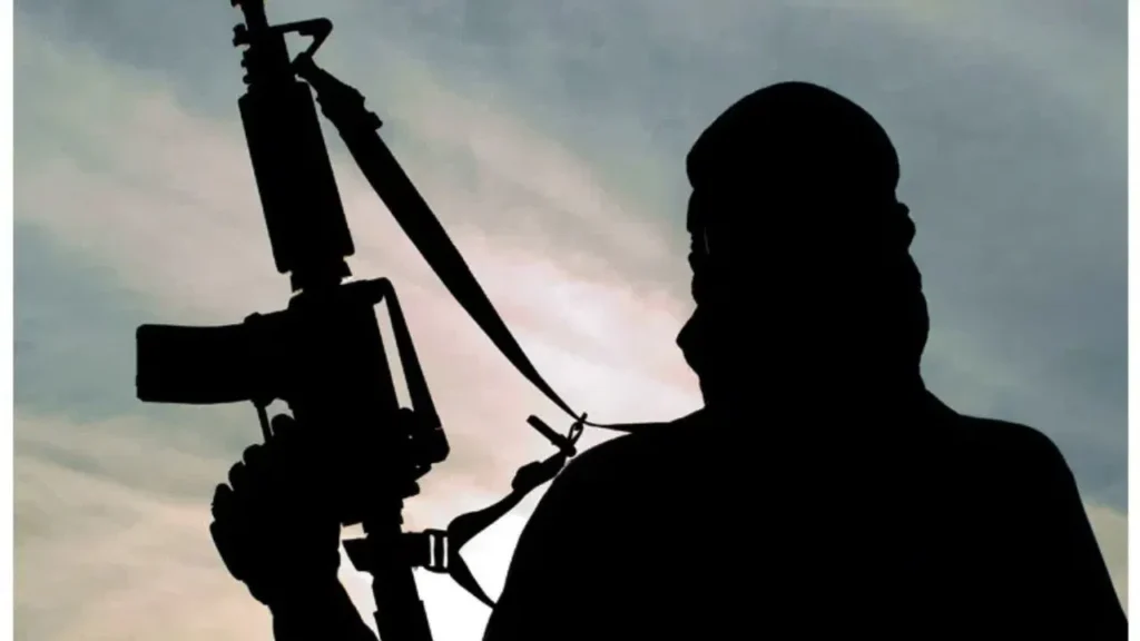 Delhi Terror Plot: दिल्ली को दहलाने की बड़ी साजिश नाकाम; आतंकियों के निशाने पर थे बड़े मंदिर और मशहूर ढाबे, पाकिस्तान भेजी गई तस्वीरें