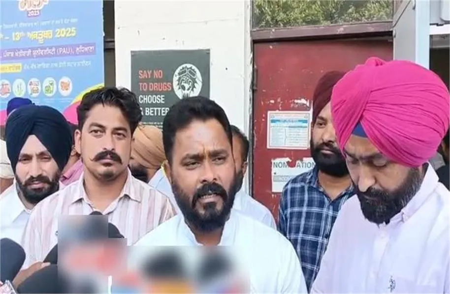 Ludhiana News: नाजायज माइनिंग पर लुधियाना में बड़ा बवाल; 25-30 गांवों के सरपंचों ने डीसी को घेरा, दी आंदोलन की चेतावनी