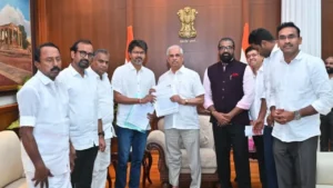 Political Reset: तमिलनाडु में सत्ता का सस्पेंस खत्म! एक्टर विजय कल बनेंगे नए मुख्यमंत्री, जानें शपथ ग्रहण का पूरा शेड्यूल