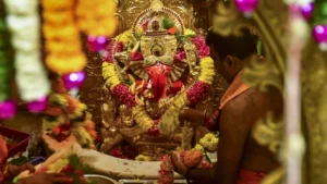 Ekadanta Sankashti Chaturthi 2026: आज है एकदंत संकष्टी चतुर्थी; जानें चंद्रमा को अर्घ्य देने का महत्व और शुभ मुहूर्त
