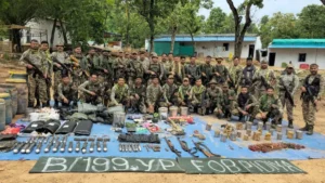 Bijapur Naxal Update: सीआरपीएफ ने नाकाम की बड़ी साजिश; 21 IED और BGL राइफल समेत भारी मात्रा में विस्फोटक बरामद