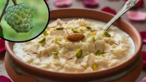 Sitaphal Rabdi Recipe: बिना चीनी के घर पर बनाएं मलाईदार सीताफल रबड़ी; फिटनेस फ्रीक लोगों के लिए बेस्ट लो-कैलोरी डेजर्ट