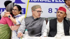 INDIA Alliance Meeting: दिल्ली में विपक्ष की महाबैठक; बीजेपी को घेरने की रणनीति पर मंथन, कई बड़े दल रहे नदारद