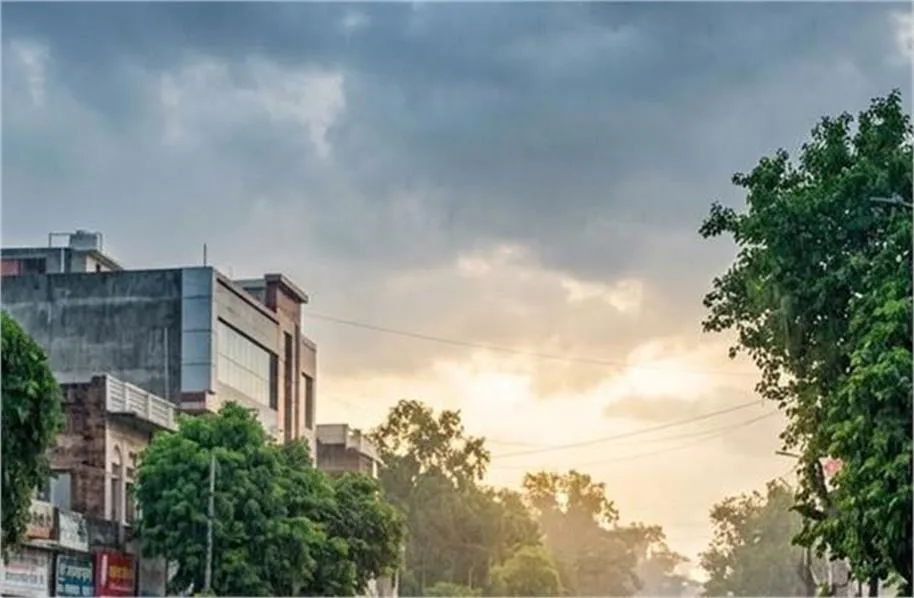 Punjab Weather Update: भीषण गर्मी के बीच राहत की खबर; 1 जुलाई से पंजाब में तेज बारिश और आंधी का येलो अलर्ट