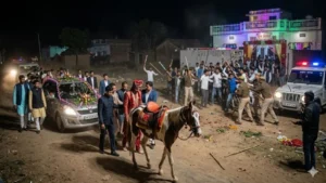 Wedding Clash in Lahar: शादी में डांस को लेकर जमकर चले लाठी-डंडे, बिना दुल्हन के लौटी बारात