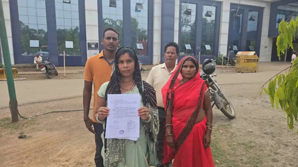 Balodabazar News: भुसड़ीपाली पंचायत में भ्रष्टाचार का आरोप; मनरेगा और डीएमएफ मद में गड़बड़ी की जांच की मांग