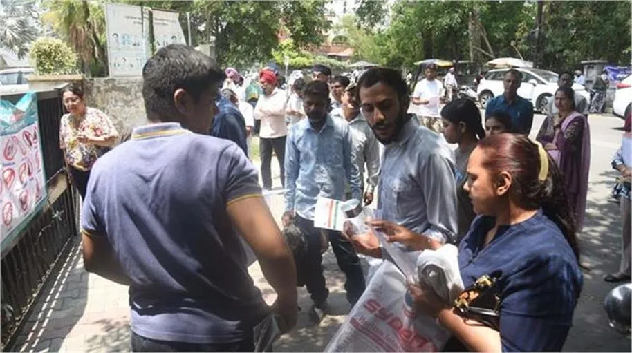 NEET Re-Exam 2026: लुधियाना में कड़ी सुरक्षा के बीच संपन्न हुई नीट की दोबारा परीक्षा; अभ्यर्थियों को कठिन लगा पेपर