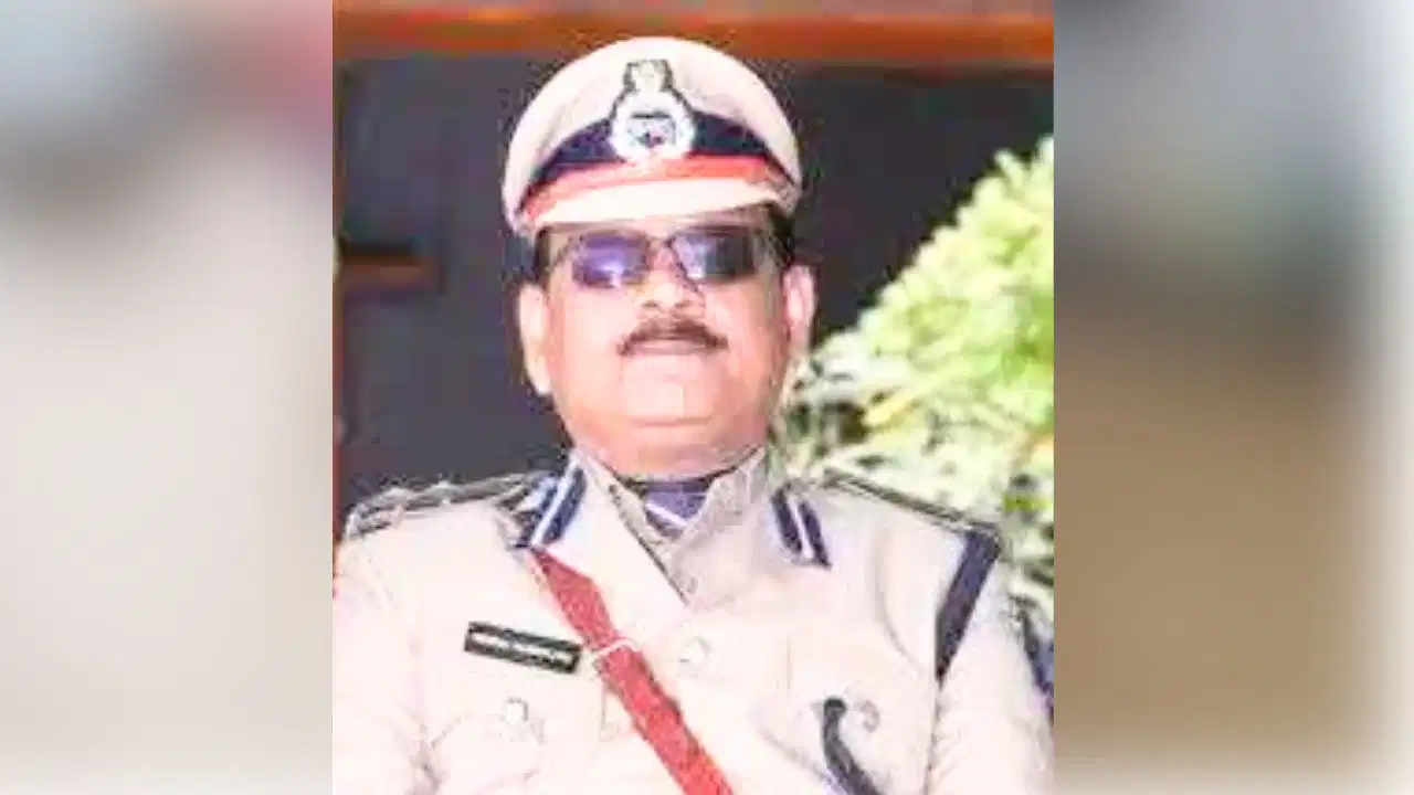 Beur Jail Corruption Case: पटना के बेऊर जेल में बड़ी कार्रवाई; सुपरिटेंडेंट समेत 7 अधिकारी सस्पेंड