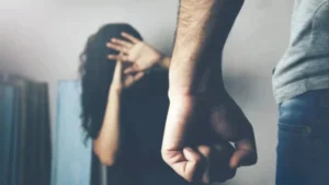Bhopal Crime News: भोपाल में HR मैनेजर युवती से शादी का झांसा देकर दुष्कर्म; सेल्समैन प्रेमी गिरफ्तार