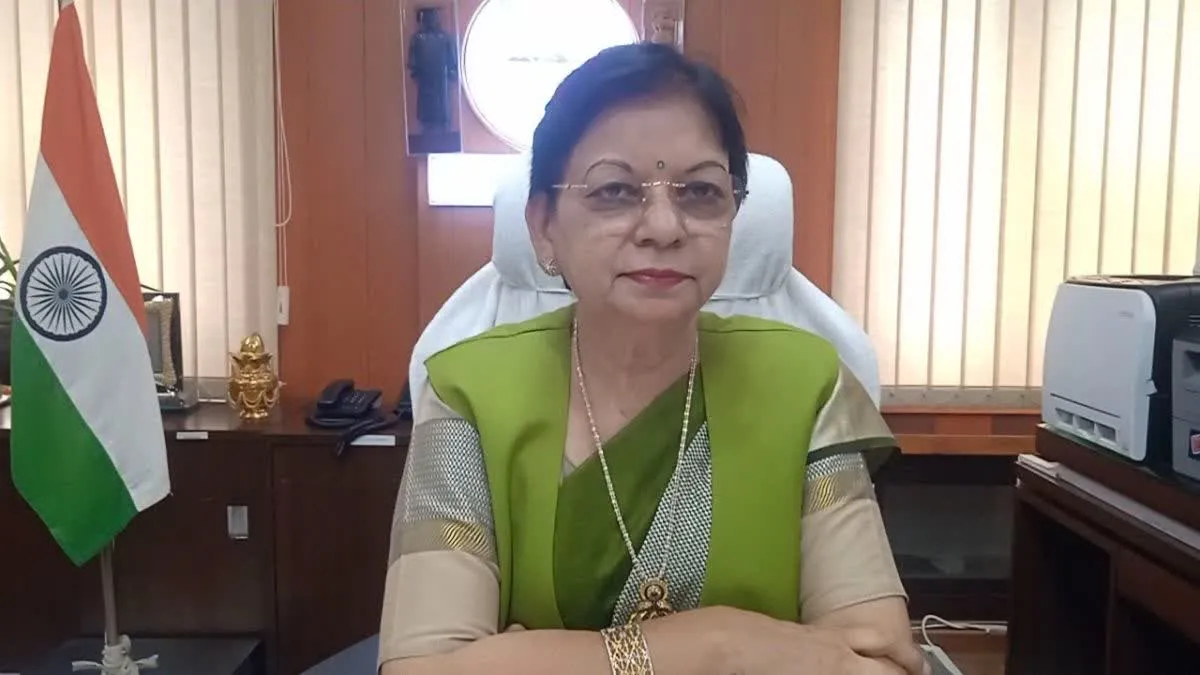 Sagar University News: पूर्व कुलपति प्रो. नीलिमा गुप्ता पर बेशकीमती फर्नीचर और किताबें ले जाने के गंभीर आरोप