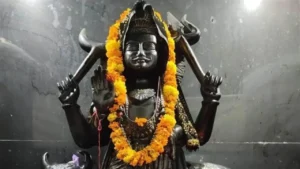 Shani Sade Sati Mantra: शनि की साढ़ेसाती और ढैय्या से हैं परेशान? शनिवार को करें इन 5 महामंत्रों का जाप, तुरंत मिलेगी राहत