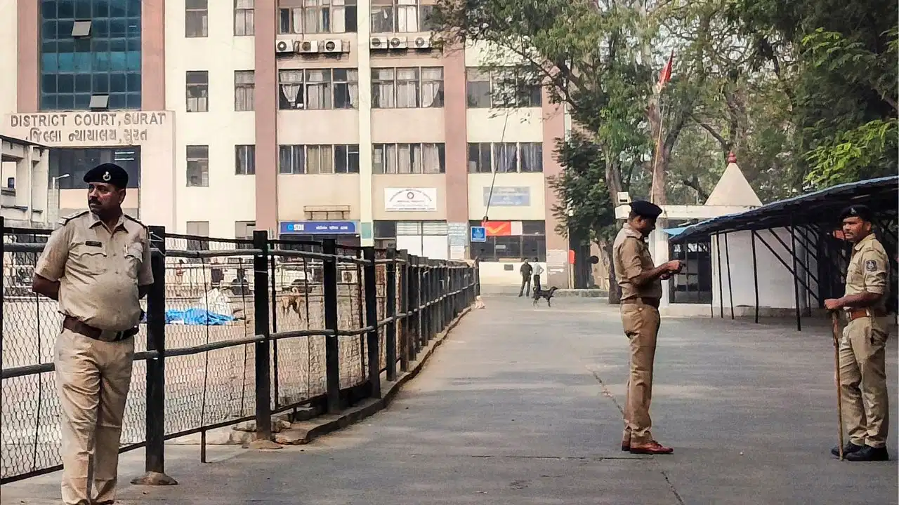 Surat Murder Case: मामूली बात पर खूनी खेल; होटल में अकेला छोड़ने पर दोस्त ने दोस्त को उतारा मौत के घाट