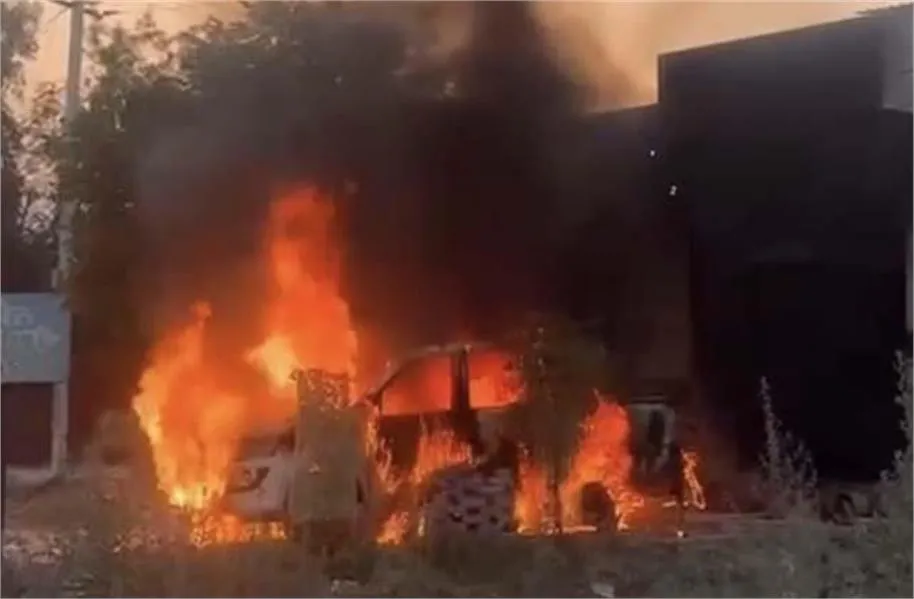 Lohian Khas News: वेल्डिंग के दौरान बड़ा हादसा; डीजल टंकी फटने से मैकेनिक की दर्दनाक मौत, गाड़ी जलकर राख