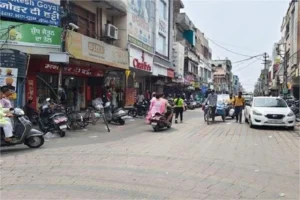 बठिंडा में बरनाला लाठीचार्ज के विरोध में ‘पंजाब बंद’ का व्यापक असर! मुख्य बाजार रहे बंद, सफाई सेवकों ने फूंका पुतला