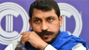 UP Politics: यूपी में तीसरे मोर्चे की सुगबुगाहट! चंद्रशेखर और स्वामी प्रसाद मौर्य की मुलाकात से गरमाई सियासत