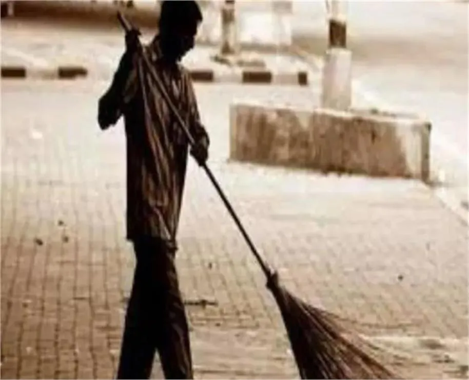 Haryana News: ग्रामीण सफाई कर्मचारियों को बड़ी सौगात, वेतन में 2,100 रुपये की ऐतिहासिक बढ़ोतरी