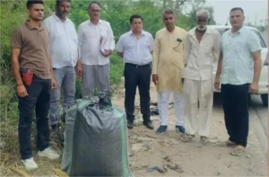 Hisar Crime News: हिसार पुलिस की बड़ी कार्रवाई, 53 किलो डोडा पोस्त के साथ कार बरामद; आरोपी फरार