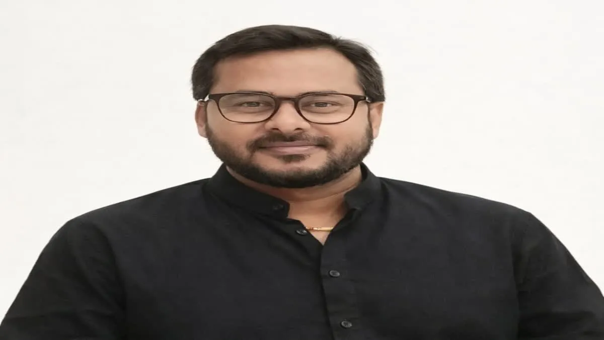 JPSC विवाद पर बाबूलाल मरांडी के आरोपों पर कांग्रेस का करारा पलटवार, ऋषिकेश सिंह बोले—’भ्रष्टाचार भाजपा की देन’