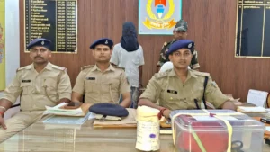 पाकुड़ के तिलभीट्टा गांव में पुलिस की बड़ी कार्रवाई, गांजे के साथ रंगे हाथों पकड़ा गया एक कारोबारी